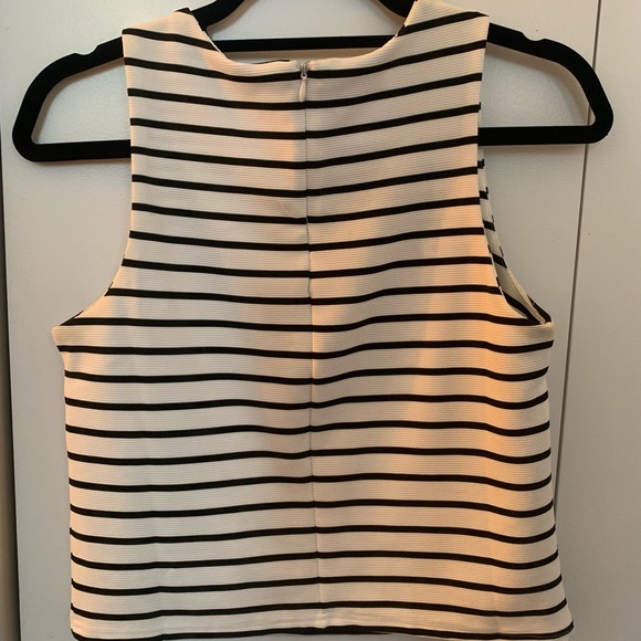 Black and white striped tank sized small. - Picture 5 of 5